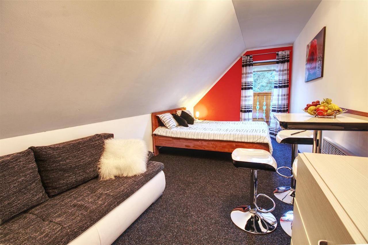 Apartmany Pacific Демановска Долина Екстериор снимка