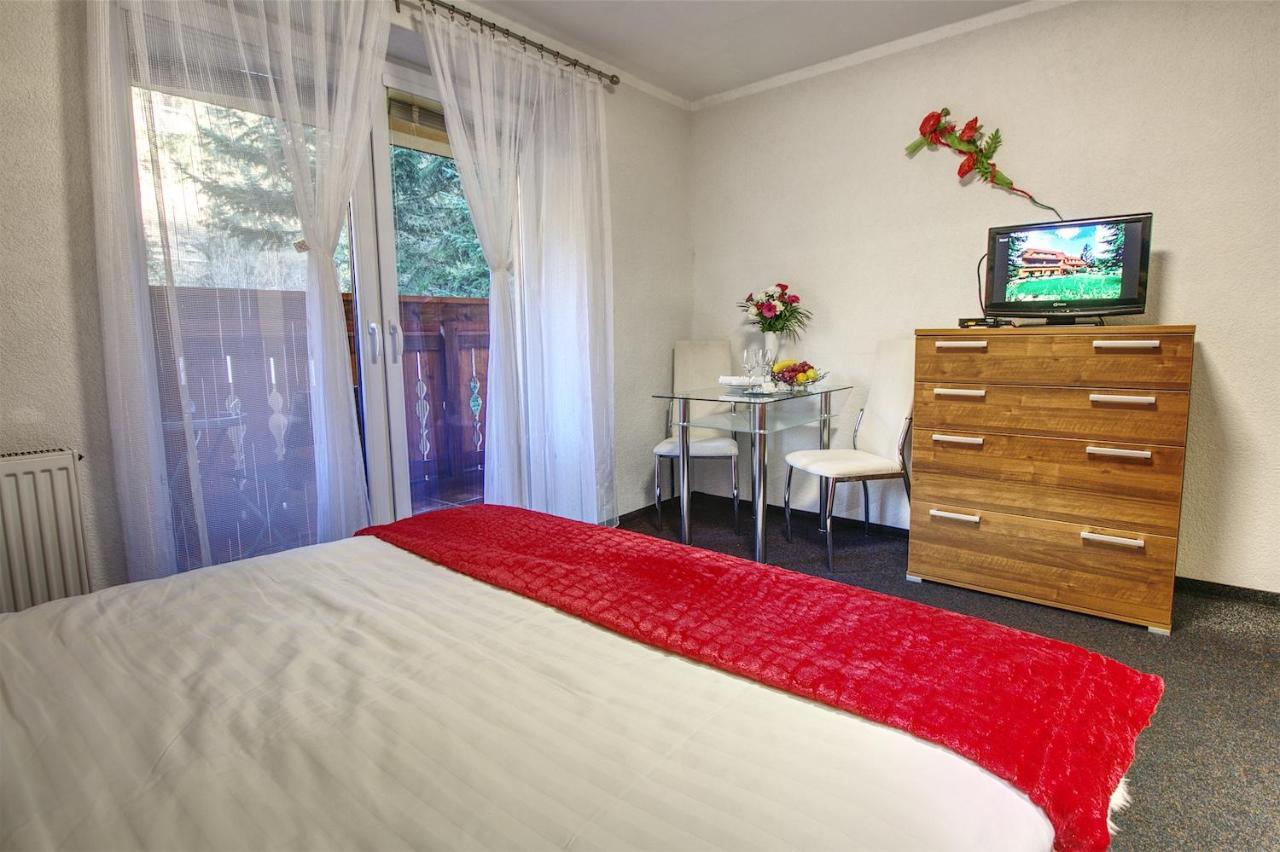 Apartmany Pacific Демановска Долина Екстериор снимка