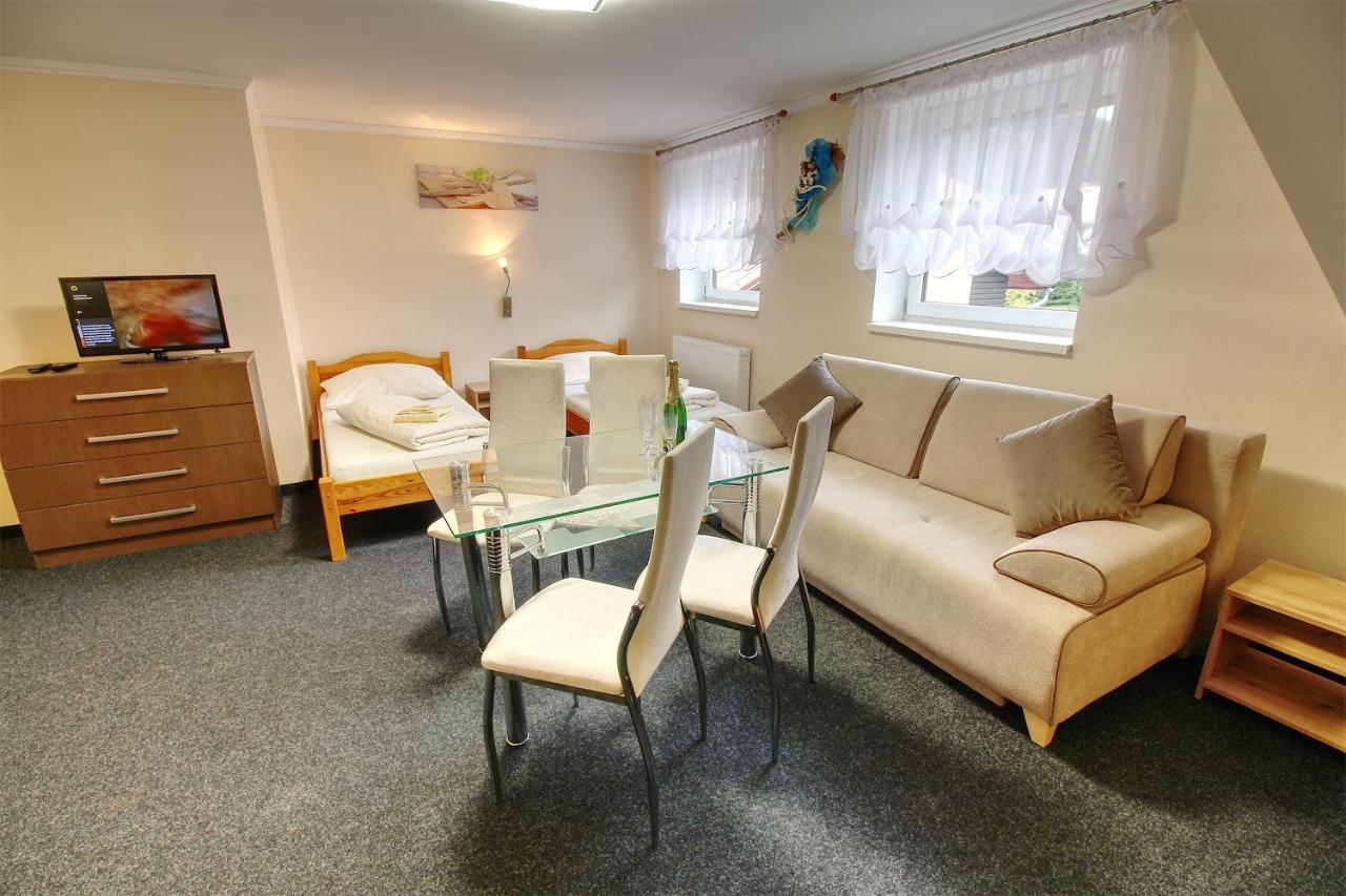 Apartmany Pacific Демановска Долина Екстериор снимка