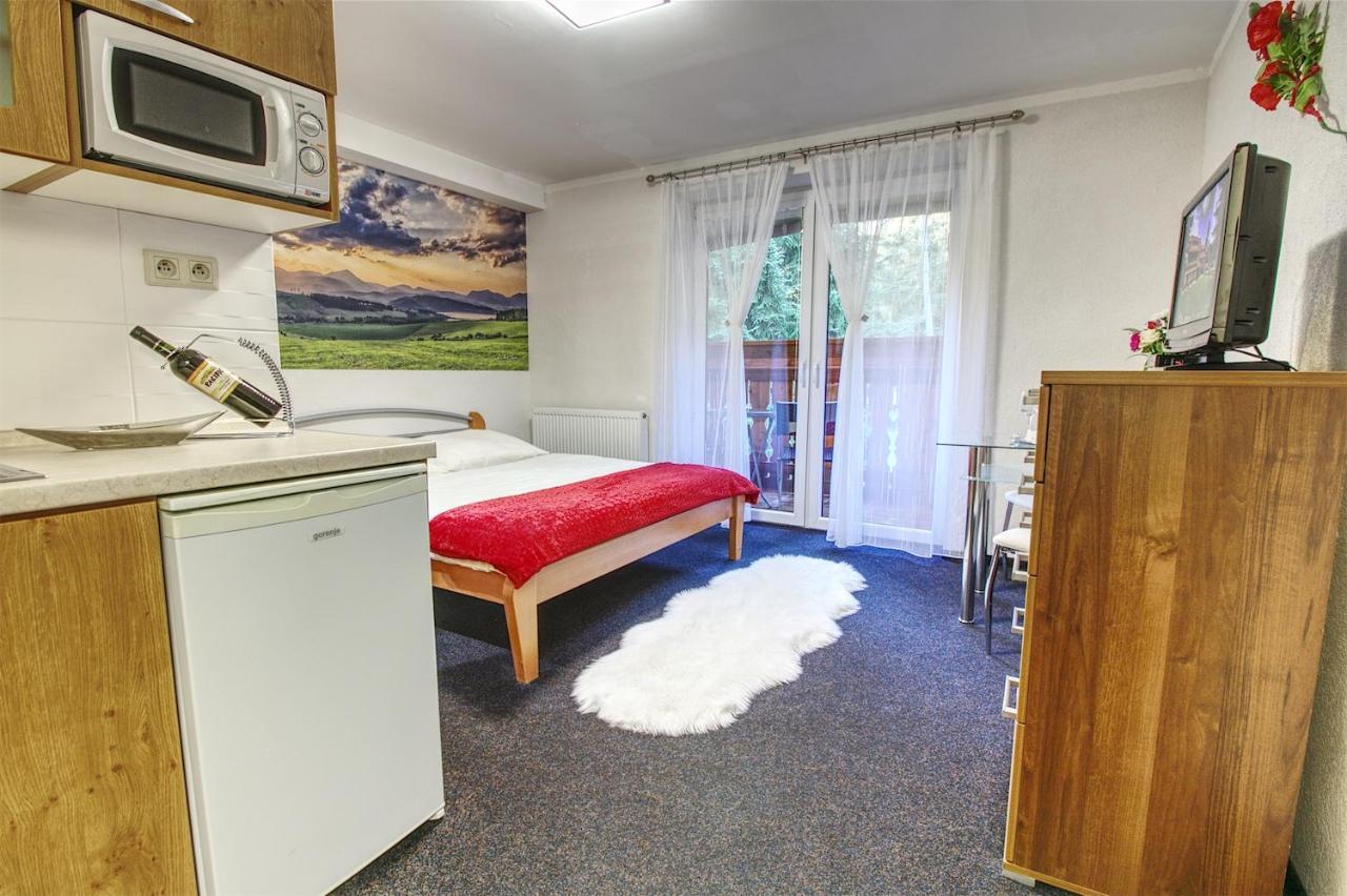 Apartmany Pacific Демановска Долина Екстериор снимка