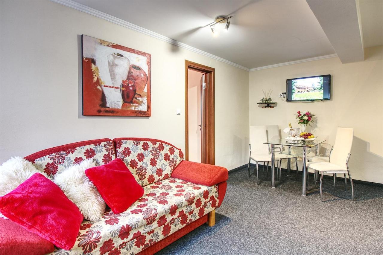 Apartmany Pacific Демановска Долина Екстериор снимка