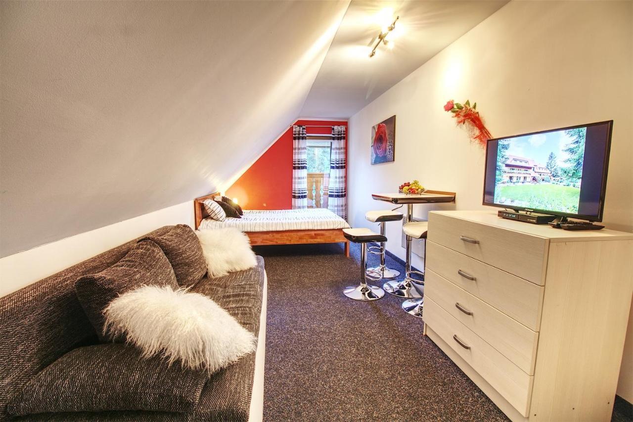 Apartmany Pacific Демановска Долина Екстериор снимка